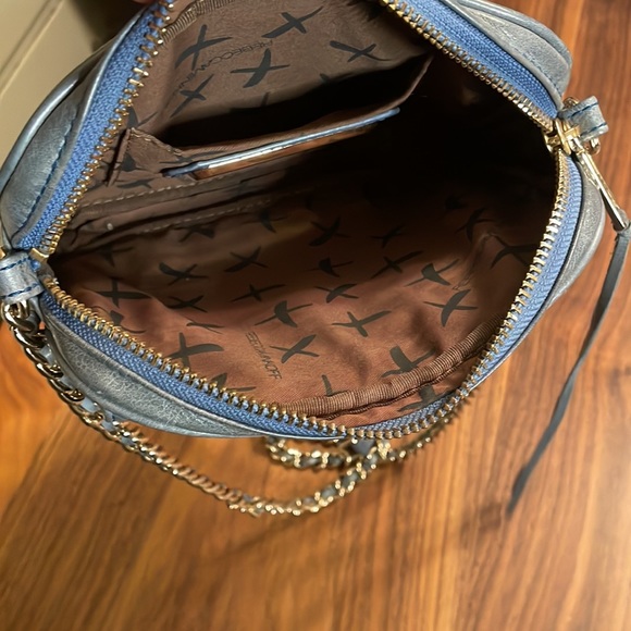 Rebecca Minkoff Chainlink Crossbody - Picture 5 of 7